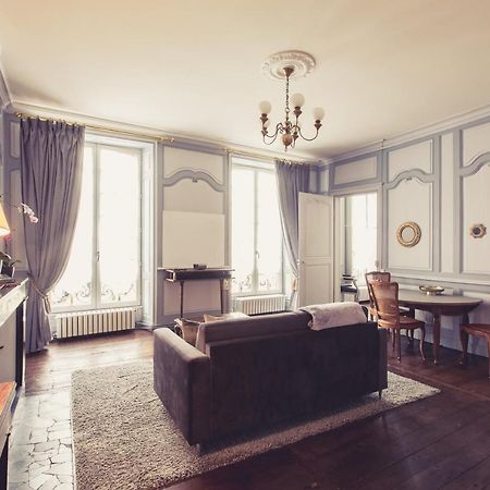 La Maison De La Liberte Suite Jeanne Barret Poitiers Zewnętrze zdjęcie