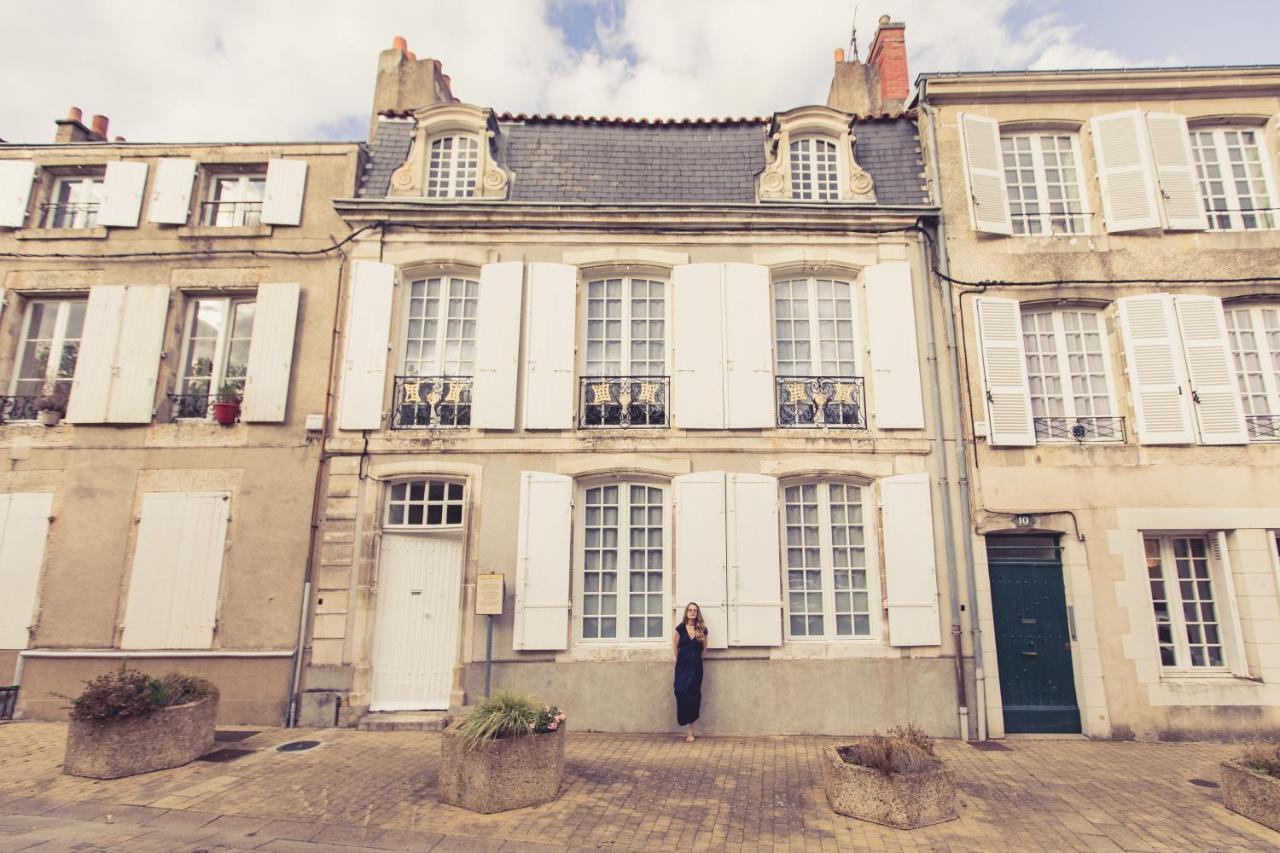 La Maison De La Liberte Suite Jeanne Barret Poitiers Zewnętrze zdjęcie