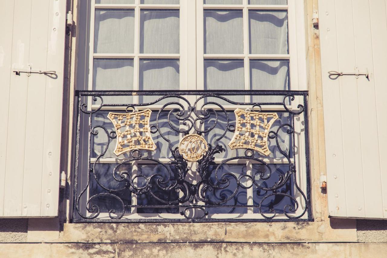 La Maison De La Liberte Suite Jeanne Barret Poitiers Zewnętrze zdjęcie